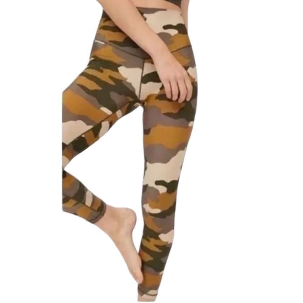 Aerie Offline Real Me 7/8 High-Rise Camouflage Leggings Size Small